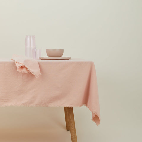 ESSENTIAL COTTON TABLECLOTHS
