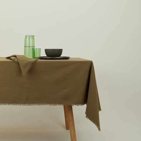 ESSENTIAL COTTON TABLECLOTHS