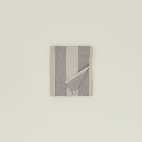 ESSENTIAL STRIPED TABLECLOTH