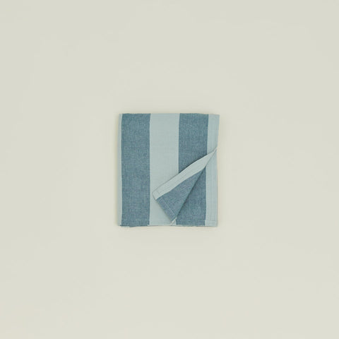 ESSENTIAL STRIPED TABLECLOTH