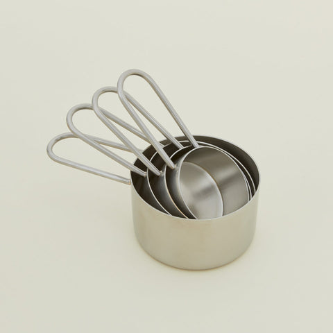 SIMPLE MEASURING CUPS - SILVER