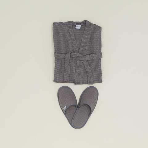 SIMPLE WAFFLE SLIPPERS - DARK GREY