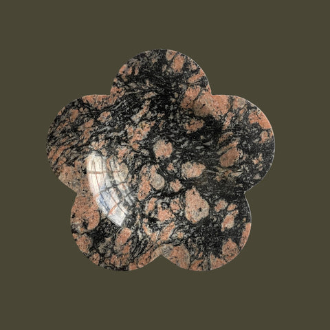 Bud Tray in House Party