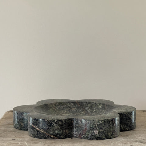 Bud Tray in Sea Grass