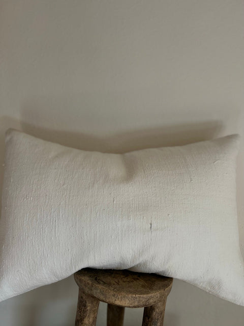 Borphosis Interior Monochromatic Vintage Handwoven Rectangle Pillow Cover - 16 x 24