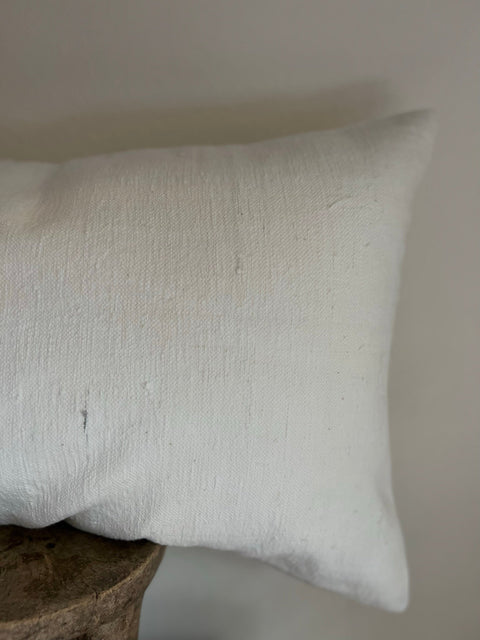 Borphosis Interior Monochromatic Vintage Handwoven Rectangle Pillow Cover - 16 x 24