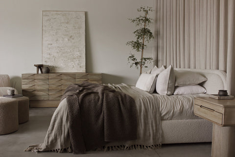 Colin King Bed
