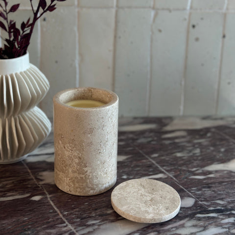 Lidded Jar Candle in Oyster | Naples Scent