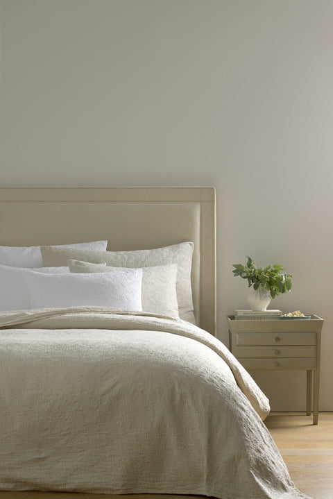 Minimalist Contemporary Lightweight Cotton Blanket