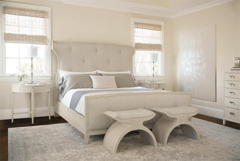 Bernhardt Elegant East Hampton Wingback Upholstered Panel Bed - King - Queen - King