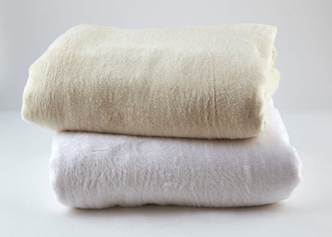 Kashmina Minimalist Brushed Warm Rectangle Blanket