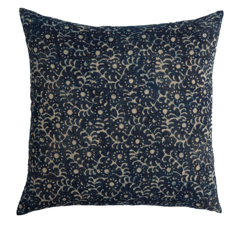 Filling Spaces Artful Traditionalist Bohemian Graphic Accent Throw Pillow - 18 x 18 - 20 x 20 - 22 x 22 - 24 x 24 - 26X 26 - 14 x 20 - 14 x 40 - 18 x 40 - 16 x 50