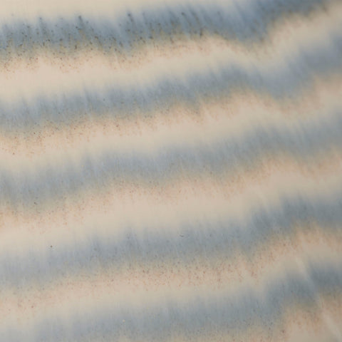 Droplet Accent Drum Table Lamp for Contemporary Spaces