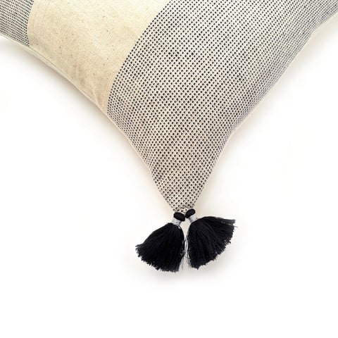 Powered by People Artful Traditionalist Handwoven Bohemian Pillow Cover - 14 x 20