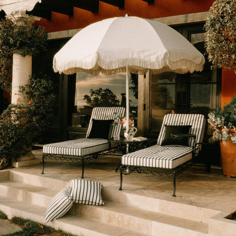 The Al Fresco Sun Lounger in Monaco Black Stripe | Vintage Black Frame