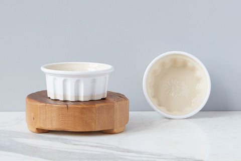 Handcrafted Embossed Round Stoneware Baker Dish