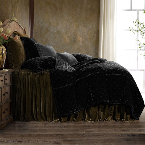 Modern Velvet Solid Stitched Quilt Set