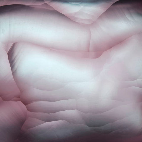 Decorating Essentials Modern Faceted Sphere Table Vase