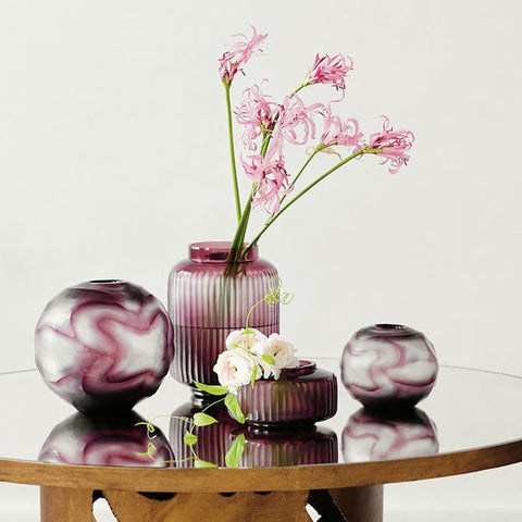 Decorating Essentials Modern Faceted Sphere Table Vase