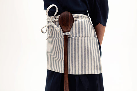 Waist Apron with Pockets and Utility Loop
