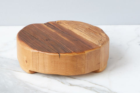 etúHOME Artful Traditionalist Solid Natural Wood Cutting Board