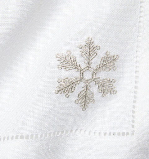 Sferra Fiocco Tabletop Essentials Traditional Cocktail Napkin - Set of 4