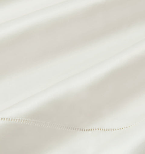 Minimalist Solid Egyptian Cotton Sateen Flat Sheet