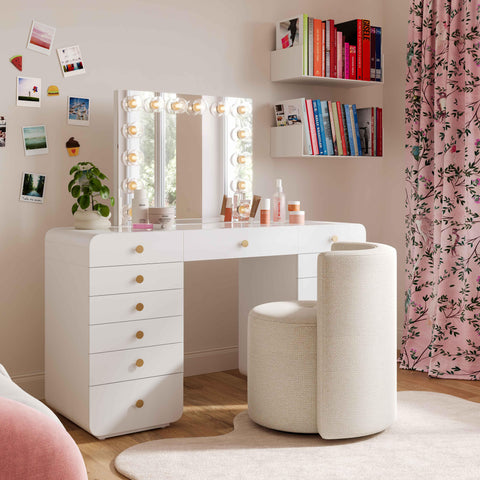 Timeless Minimalist Chenille Barrel Office Chair