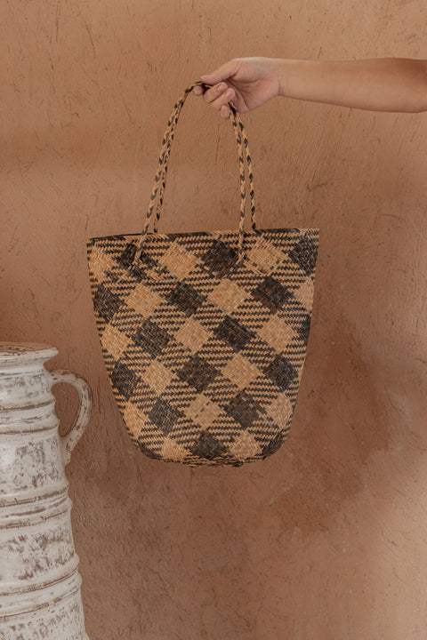 Casual Handmade Braided Basket Bag with Open Top