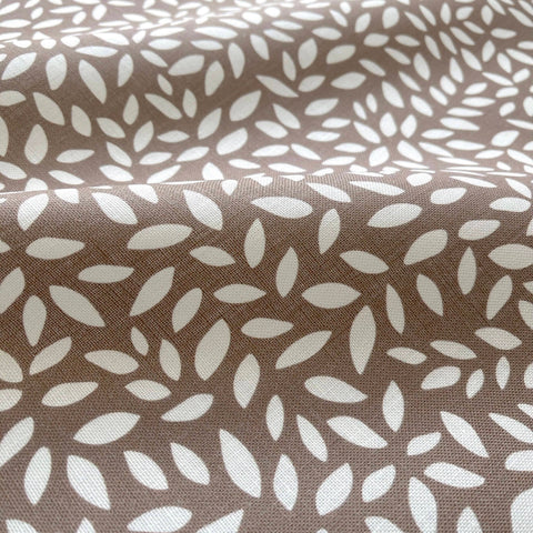 Wadmalaw Throw Pillow in Tea