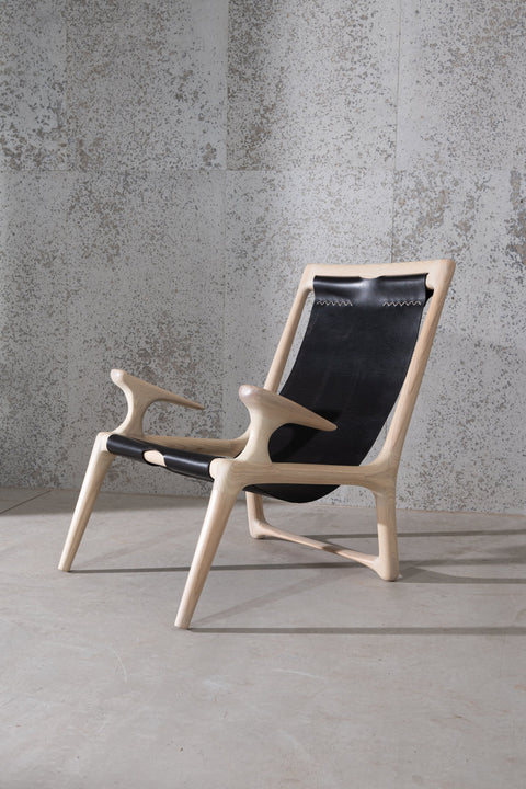 Soft Scandinavian Butterfly Lounge Chair with Upholstered Design