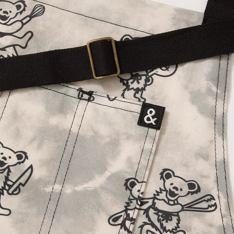 Bib Character Print Adjustable Apron with Patch Pockets