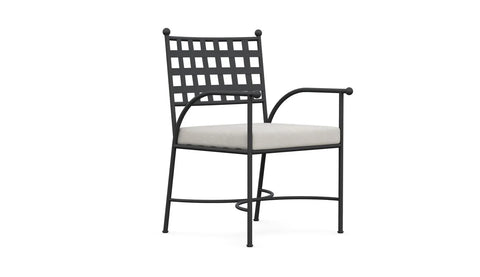 Outdoor Living & Garden Traditional Armchair with Fixed Round Arms