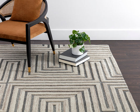 Timeless Minimalist Geometric Wool Area Rug - 8' x 10'