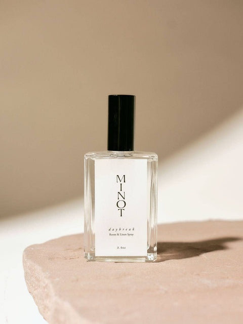 Everyday Floral Woody Scented Room Spray