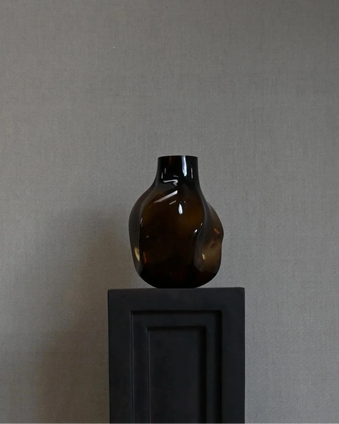 Bakku Vase