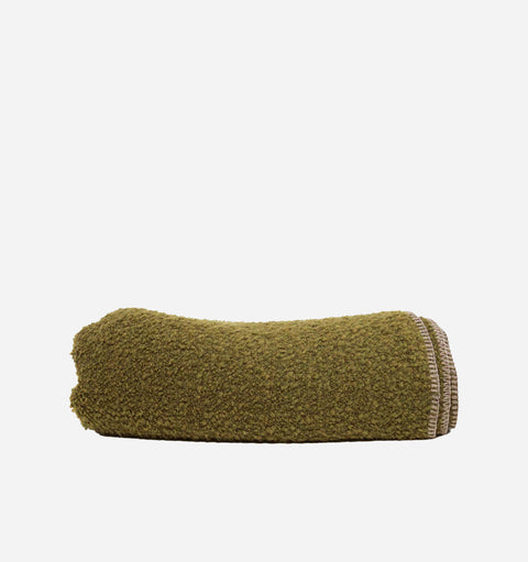 Uniq'uity Rivers Contemporary Woven Solid Rectangle Throw - 78 x 55