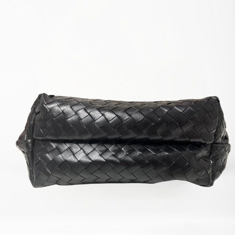 Braided Basket Weave Shoulder Bag with Zipper Closure