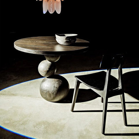 Timeless Minimalist Tulip Modern Round Dining Table