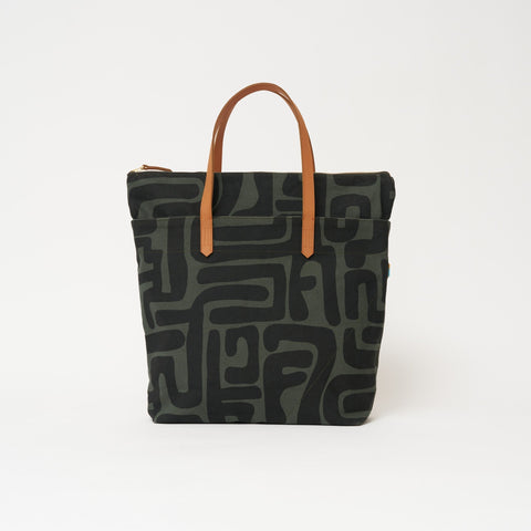 Abstract Graphic Tote with Zipper and Flat Bottom