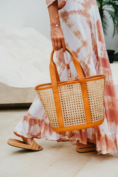 Casual Geometric Handmade Rattan Tote