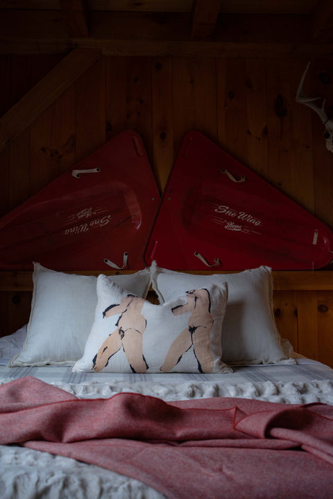 Classic Modern Graphic Accent Throw Pillow