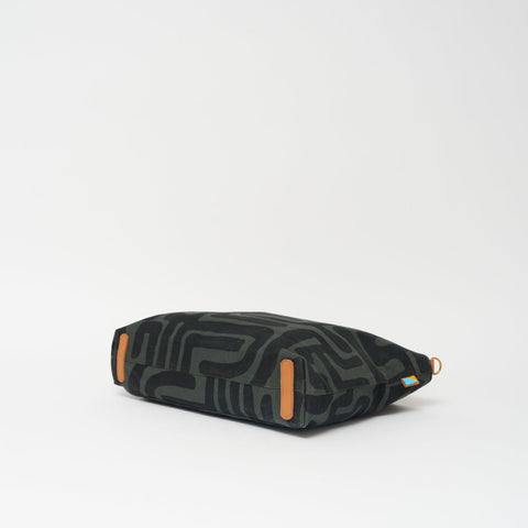 Travel Geometric Zipper Tote