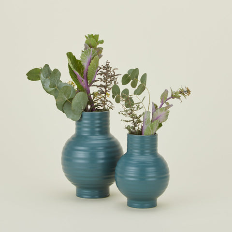 ESSENTIAL CERAMIC VASE - PEACOCK