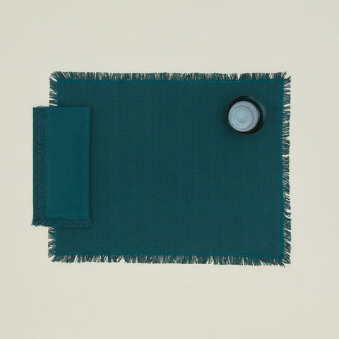 Hawkins New York Tabletop Essentials Minimalist Rectangular Frayed Placemat - Set of 4