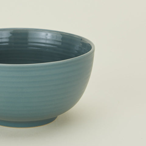 Everyday Minimalist Stoneware Bowl Set with Glazed Finish