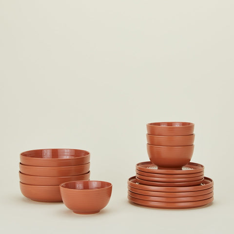 ESSENTIAL DINNERWARE - 16 PC SET, TERRACOTTA