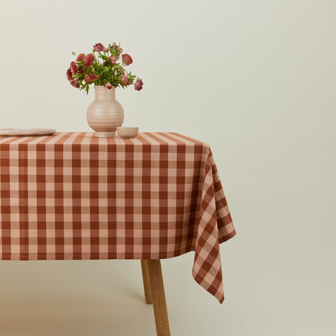 ESSENTIAL GINGHAM TABLECLOTH