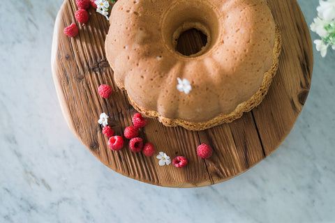 etúHOME Artful Traditionalist Solid Natural Wood Cutting Board