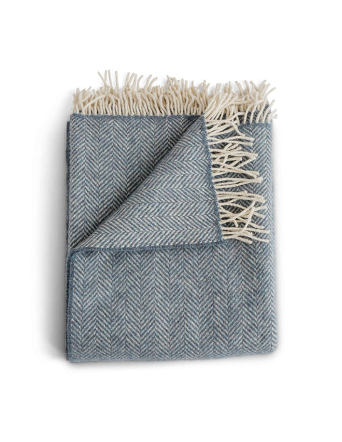 Herringbone Woven Cashmere Throw with Fringe for Contemporary Spaces